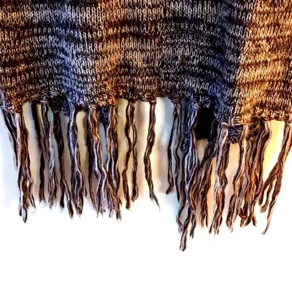 Fringe Sweater - Picture 9 of 9